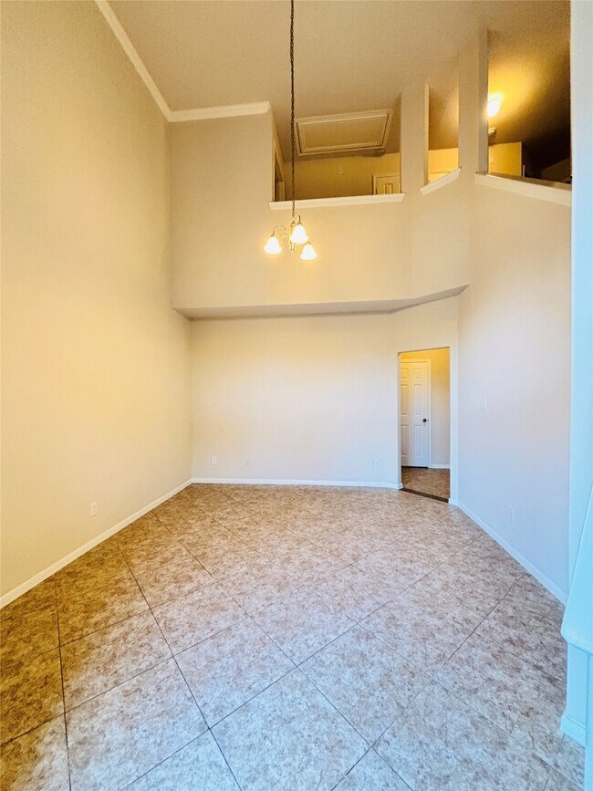 Building Photo - 16318 Bettong Ct