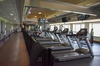 Building Photo - 6615 W Valley View Rd