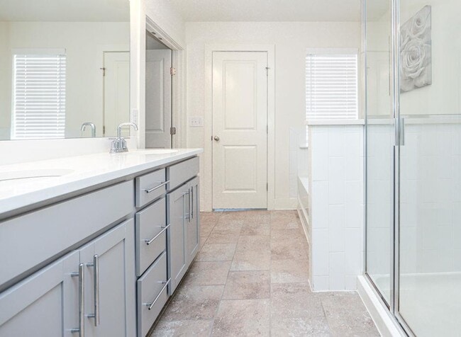 Building Photo - 7 Steelwood Ct