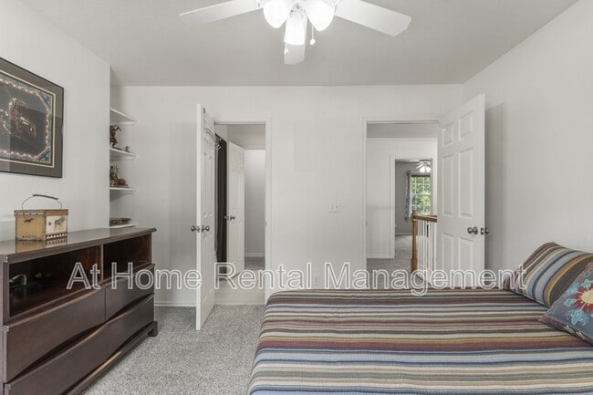 Building Photo - 1220 Renaissance Dr