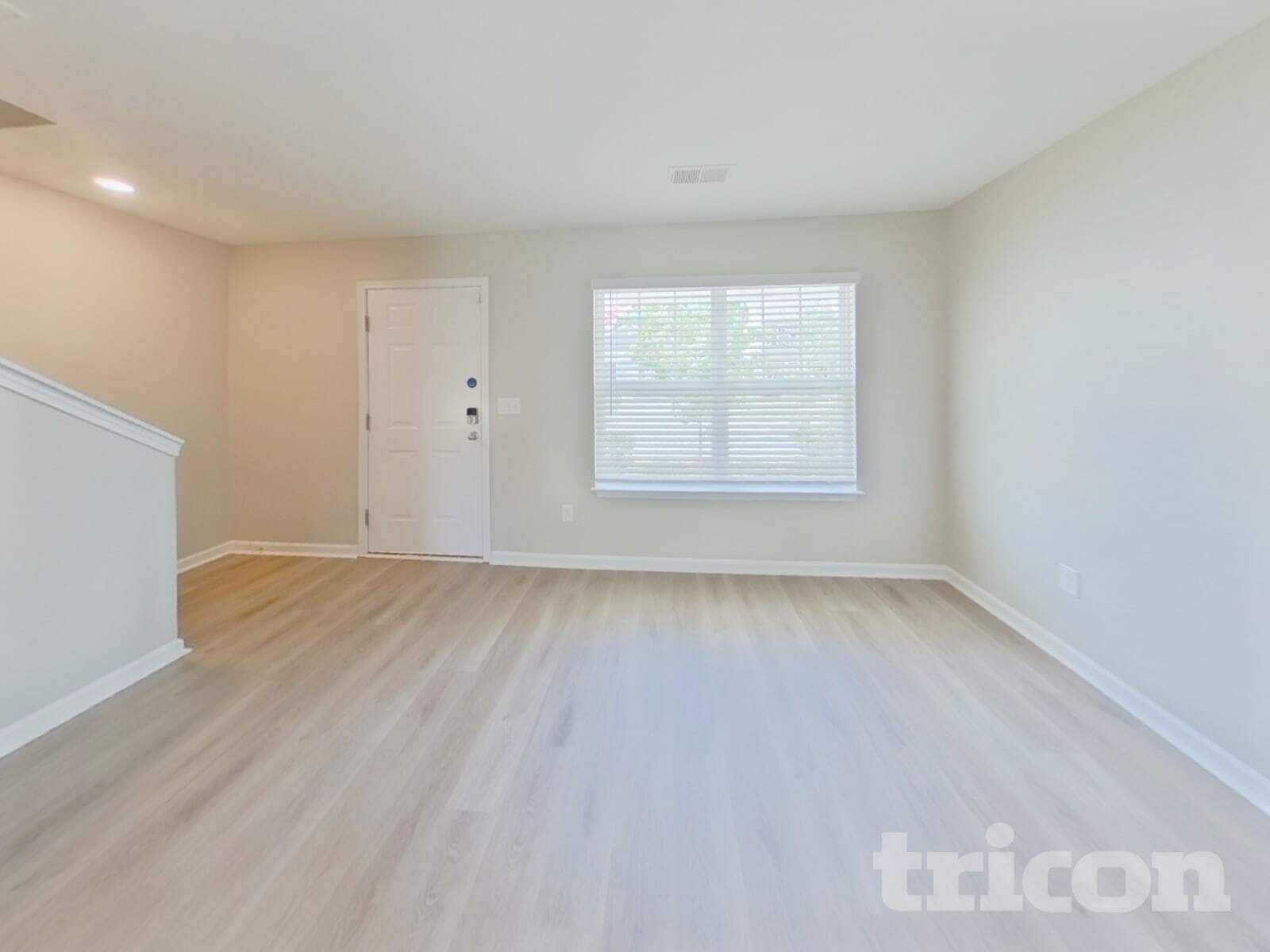 Building Photo - 271 Millen Dr