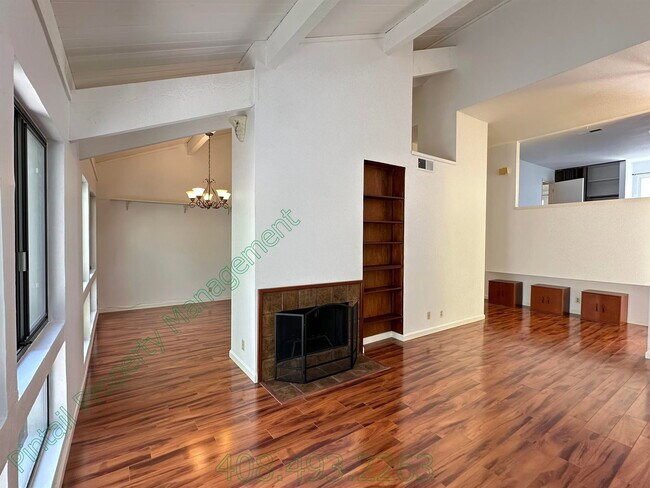 Building Photo - 802 Kingfisher Terrace