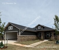 Building Photo - 712 Prairie Dr