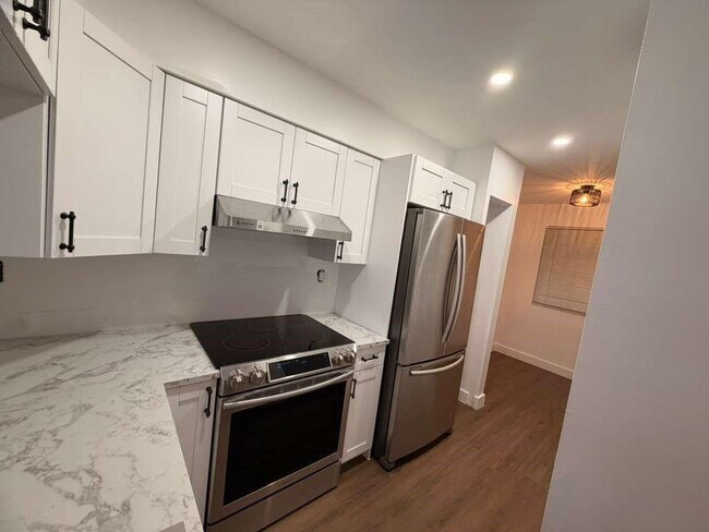 Building Photo - 788 NW 92nd Ave