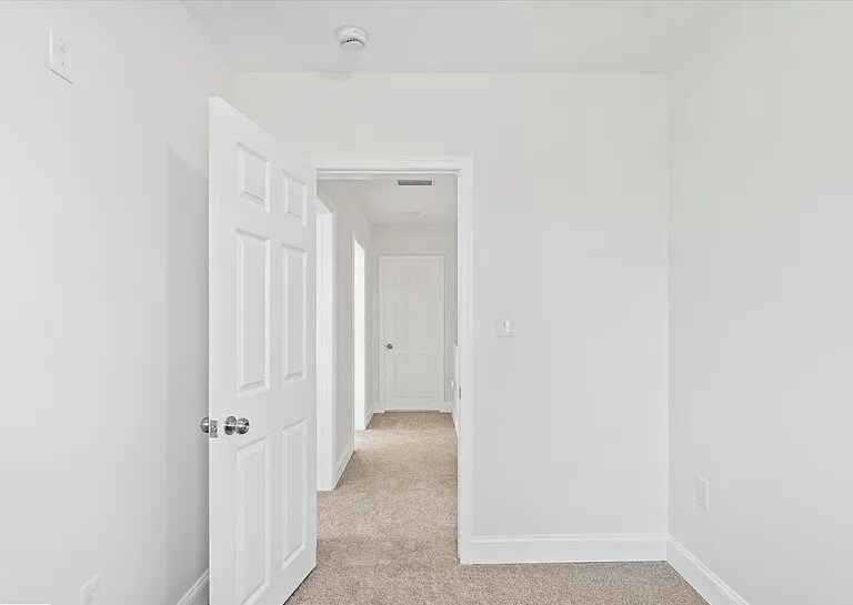 Building Photo - 5515 Hillen Rd