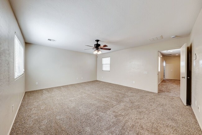 Building Photo - Beautiful Anthem Highland 3 Bedroom Home!