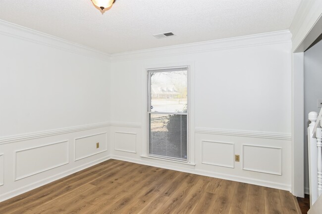 Building Photo - 3656 Beaver Run Dr