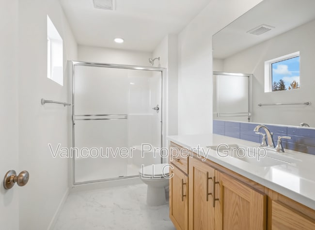 Building Photo - 1962 NW 19th Ct