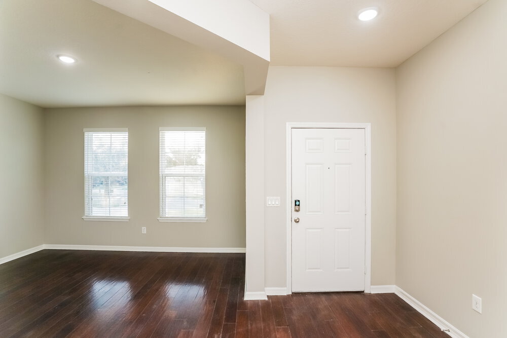 Building Photo - 10141 Celtic Ash Dr