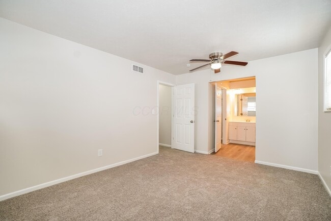 Building Photo - 1722 Blue Ash Pl