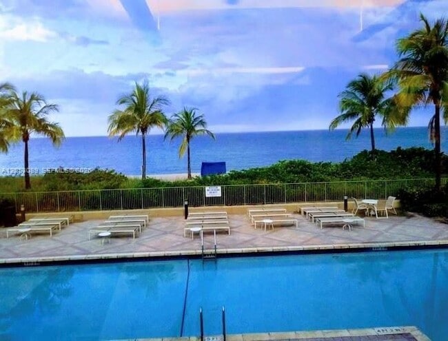 Building Photo - 2080 S Ocean Dr