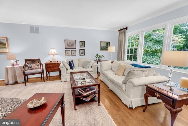 Building Photo - 2708 N Kensington St