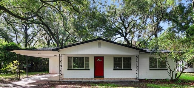 Building Photo - 4721 SW 47th Wy