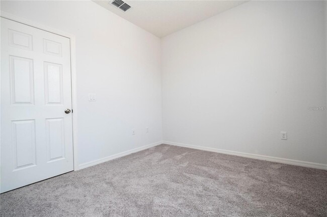 Building Photo - 835 Colville Dr