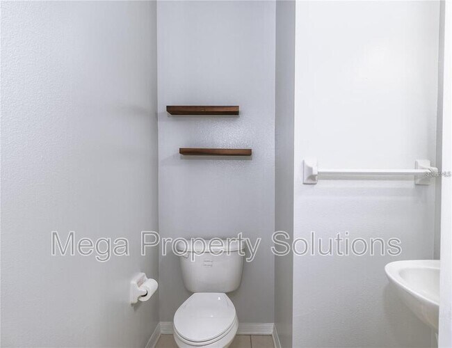 Building Photo - 17533 Stinchar Dr