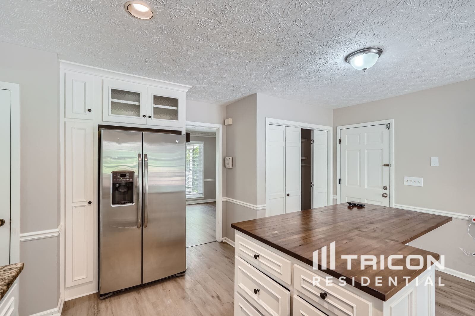 Building Photo - 3321 Manchester Dr SW