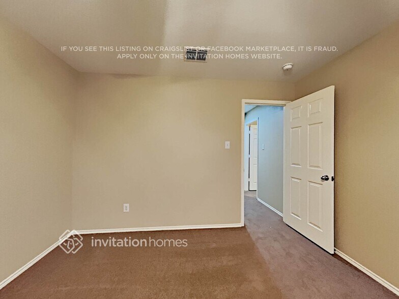 Building Photo - 1116 Sweetwater Dr