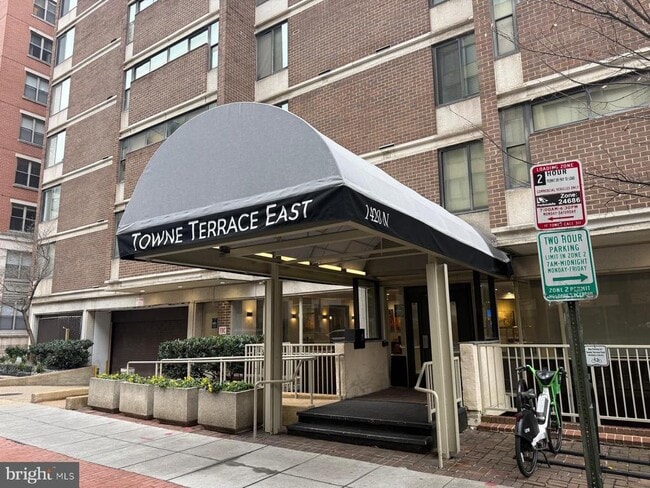 Building Photo - 1435 P St NW