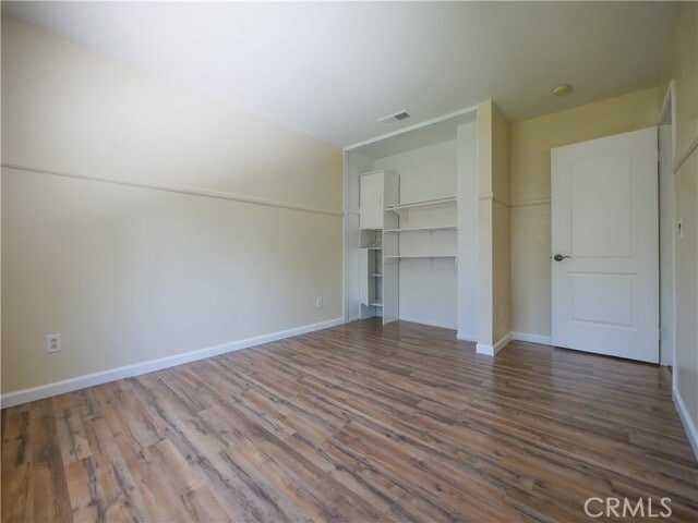 Building Photo - 3476 Hawthorne Dr
