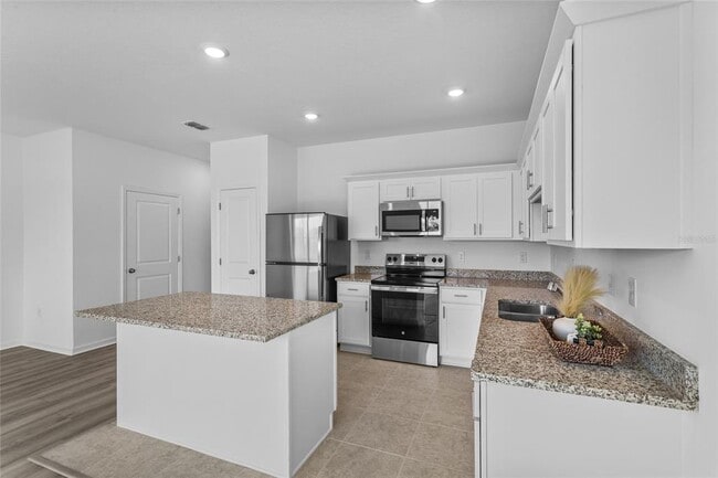 Building Photo - 5948 Piney Shrub Pl