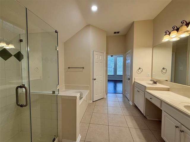 Building Photo - 131 Fallkirk Dr