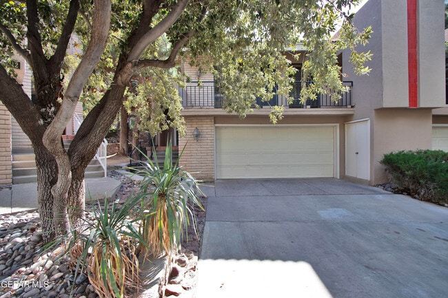 Building Photo - 5710 Mira Grande Dr