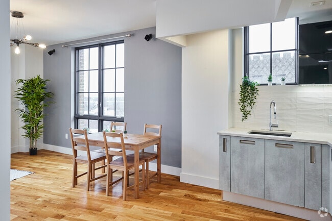 2BR, 1BA Model - 12-24 Ford St