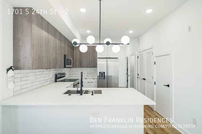 Building Photo - 1701 S 24th St