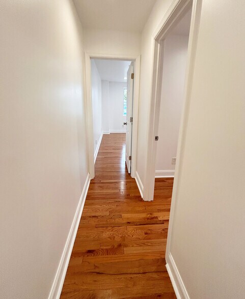 Building Photo - 1241 Orthodox St