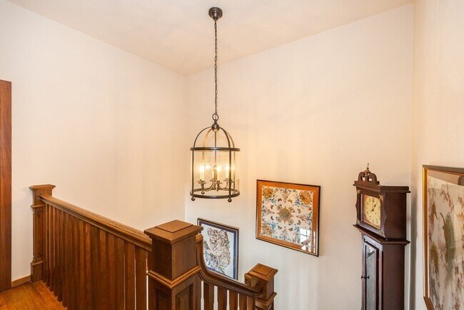 Building Photo - 121 Marrett Rd