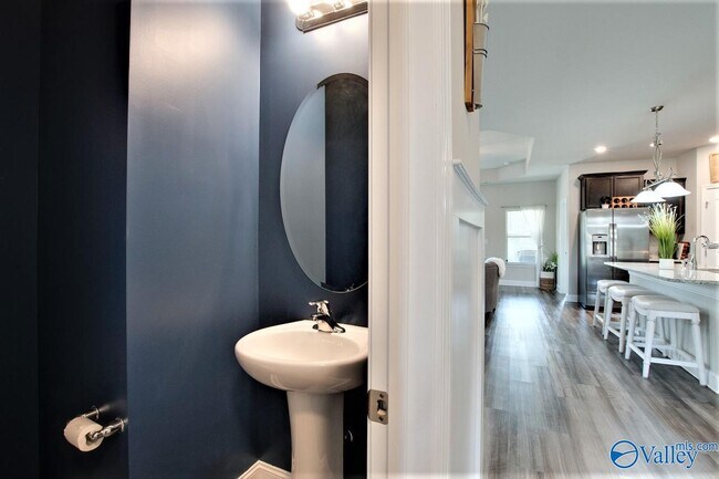 Building Photo - 155 Grey Fawn Trail