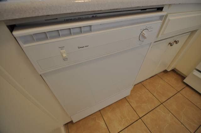 Building Photo - 12249 Oxnard St