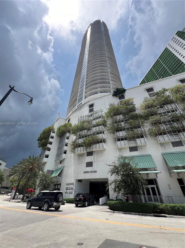 Building Photo - 1750 N Bayshore Dr