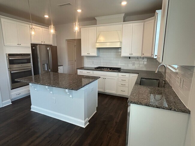 Building Photo - 3 Bed | 2.5 Bath House in Holly Springs