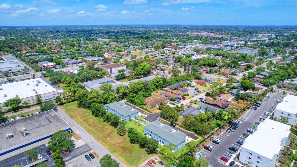 Building Photo - 3871 Patio Ct