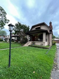 Building Photo - 2 Bed Beechmont Bungalow