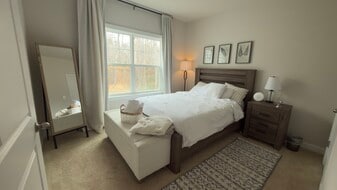 Building Photo - 8518 Laroque Run Dr