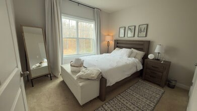 Building Photo - 8518 Laroque Run Dr