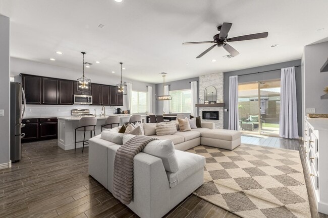 Building Photo - 26814 N 100th Ln