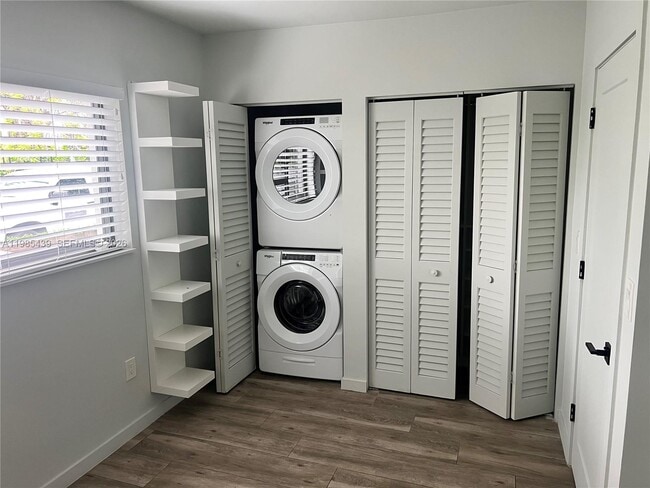 Building Photo - 7340 SW 105th Terrace