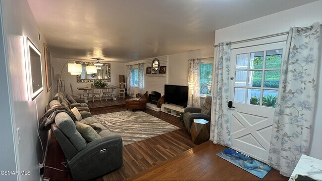 Building Photo - 1572 Dover Ave