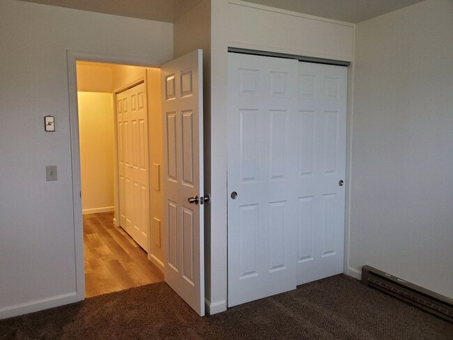 Building Photo - Duplex