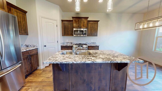 Building Photo - Beautiful home in Little Valley