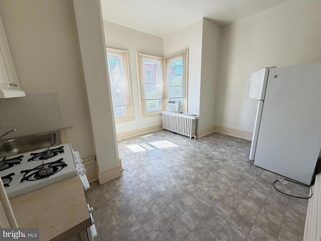 Building Photo - 0 Brown St