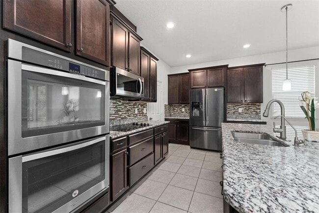 Building Photo - 11472 Wakeworth St