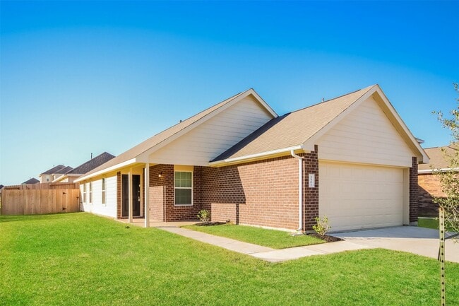 Building Photo - 2501 Grayling Dr