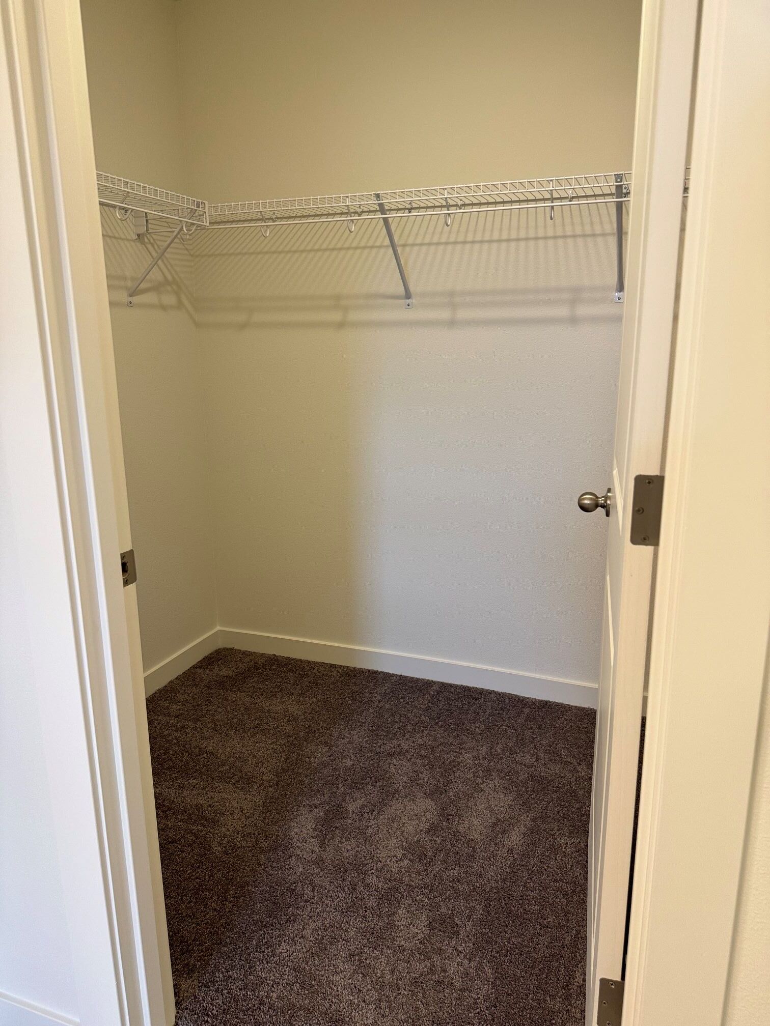 Building Photo - 6926 N Madison Cir