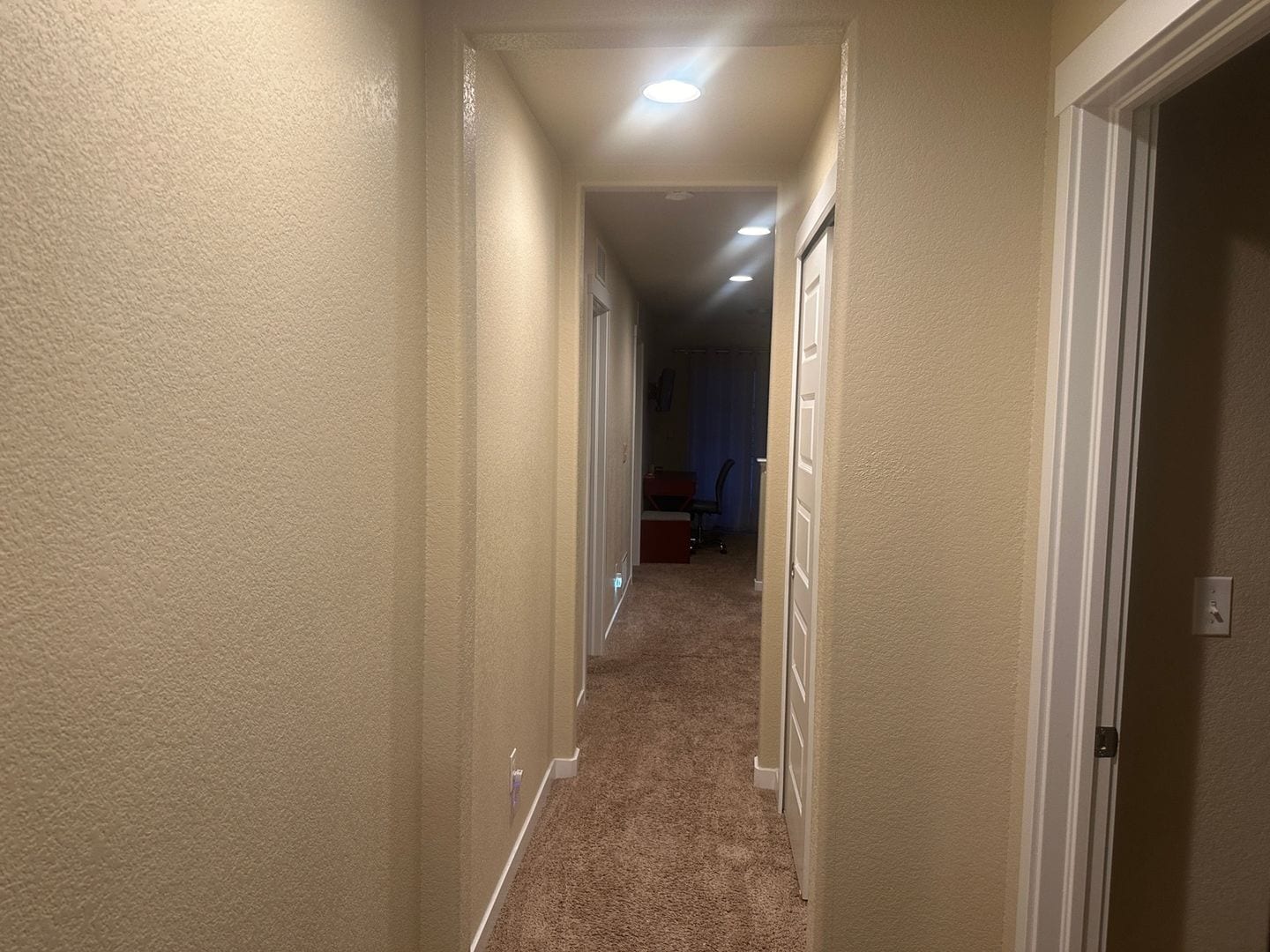 Building Photo - 1290 Antrim Loop