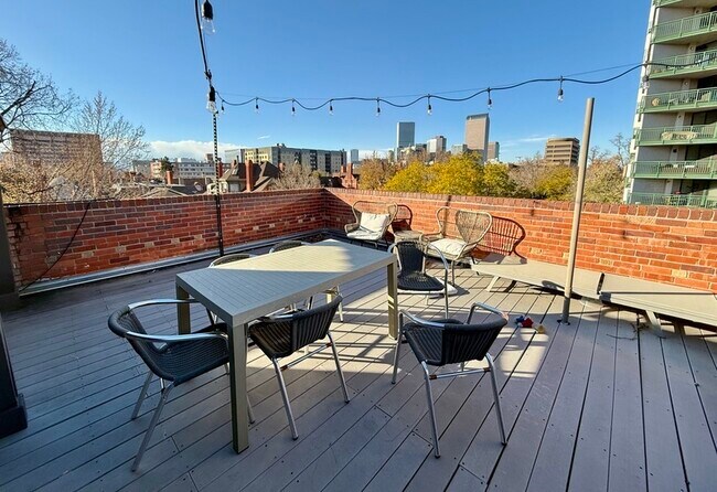 Building Photo - 1130 Pennsylvania St