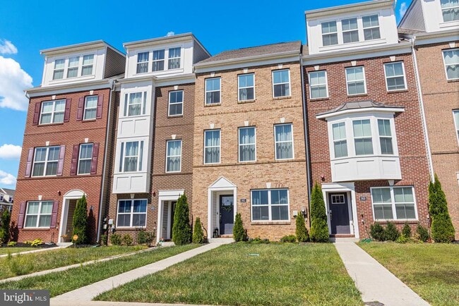 Building Photo - 5921 Kate Chopin Pl